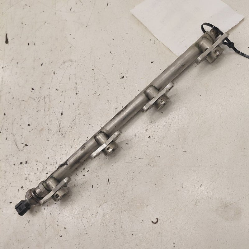 Honda CR-V Fuel Rail Injection Injector Mount Bar  2019 2018 2017