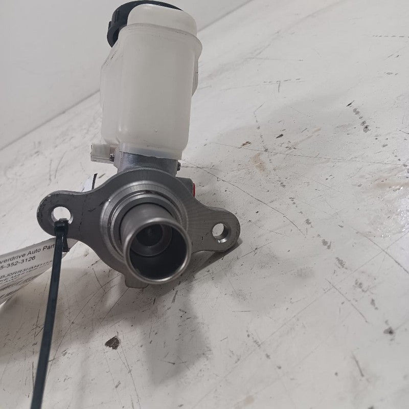 D60101CX5A Brake Master Cylinder With Adaptive Cruise Fits 14-17 INFINITI QX50