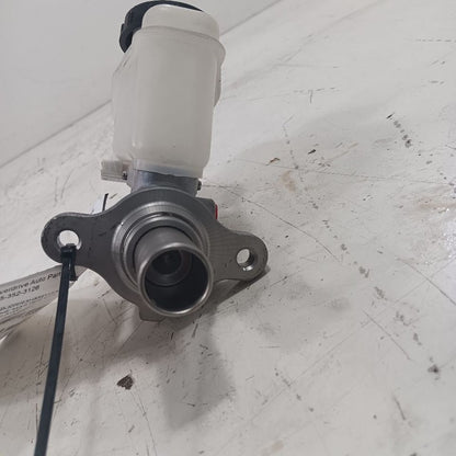 D60101CX5A Brake Master Cylinder With Adaptive Cruise Fits 14-17 INFINITI QX50