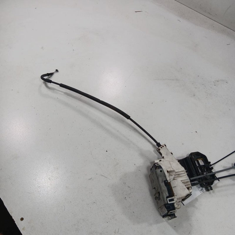 Jeep Cherokee Door Latch Lock Left Driver Rear  2015 2016 2017