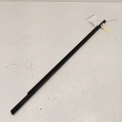 Ford Ecosport Door Glass Window Weather Strip Trim Front Right Passeng