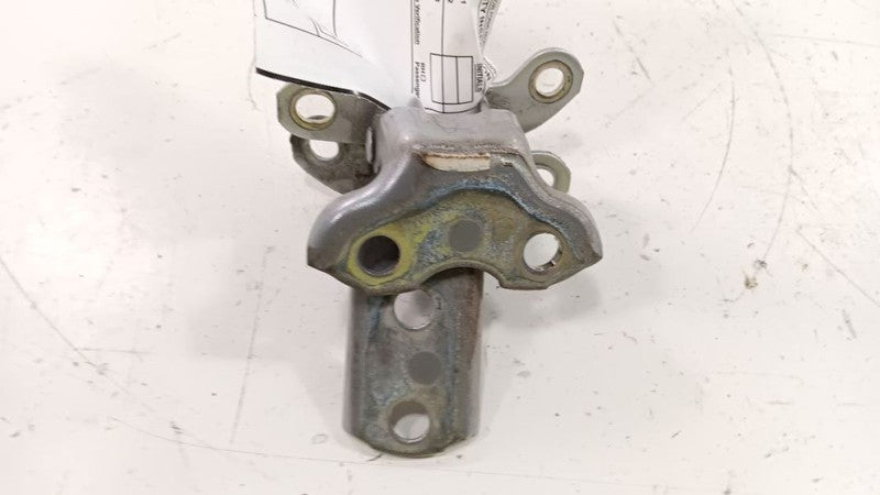 Toyota Prius Left Rear Door Hinges    2012 2013 2014 2015