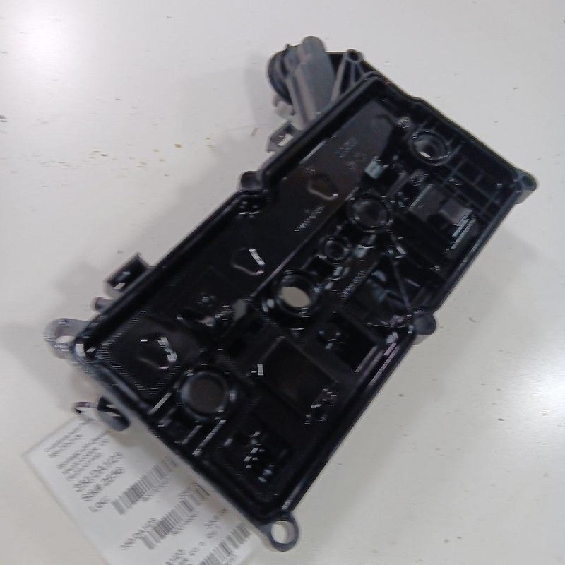 Nissan Sentra Engine Cylinder Head Valve Cover  2.0 2023 2022 2021 2020
