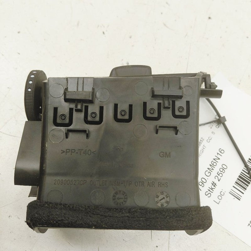 Cadillac XTS Dash Air Vent Right Passenger      2016 2017 2018
