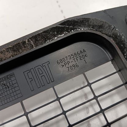 Fiat 500 Cowl Panel Grill Grille2017 2016 2015 2014 2013 2012