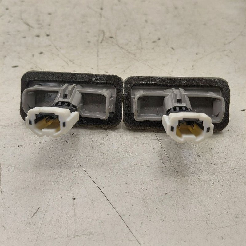 Toyota Prius License Plate Light Lamp  2022 2021 2020