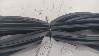 Honda Civic On Door Seal Rubber Right Passenger Front  2016 2017 2018 