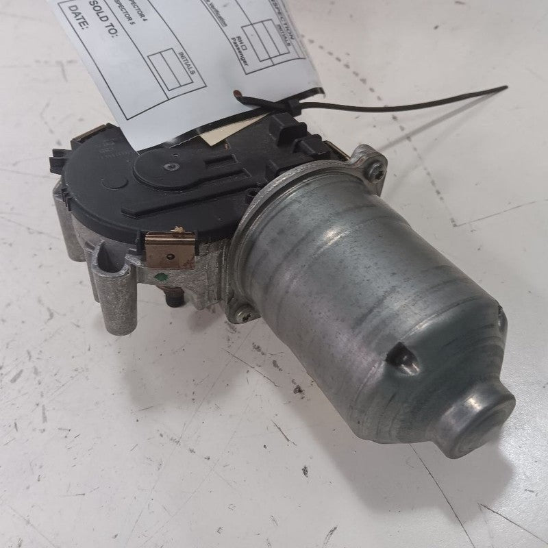 Front Windshield Wiper Motor Fits 20-23 Buick Encore GX OEM
