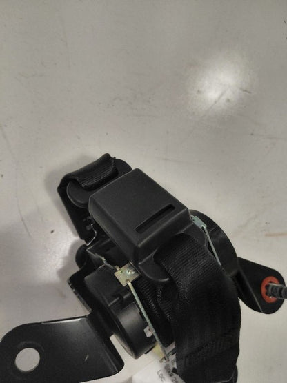 Hyundai Tucson Seat Belt Strap Retractor Center Middle Rear Back  2016 2017 2018