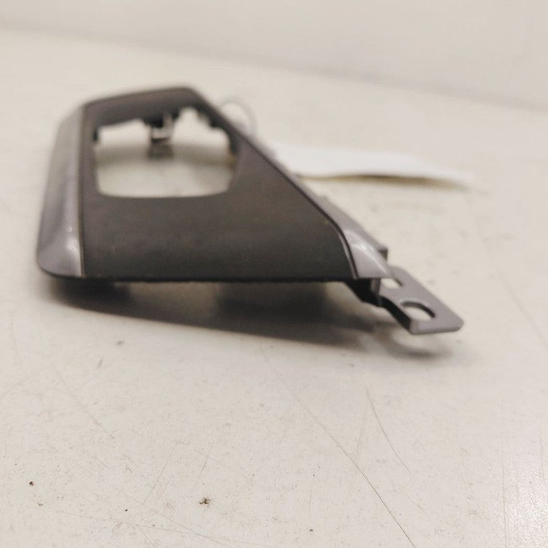 Honda CR-V Interior Door Handle Bezel Surround Trim Right Passenger Re