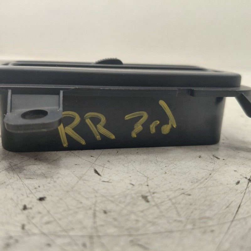 Kia Sorento Passenger Right Rear Third Row Vent 2018 2017 2016