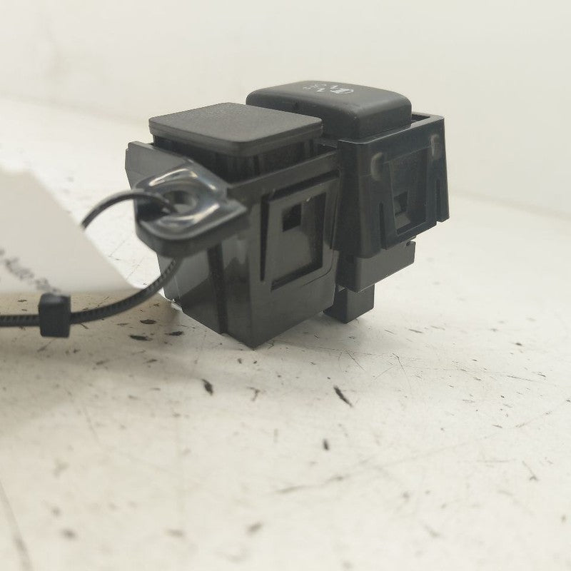 Nissan Versa Note Traction Control Switch  2019 2018 2017