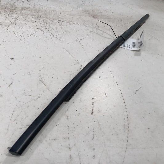 Kia Optima Door Glass Window Weather Strip Trim Rear Left Driver Back  2020 2019