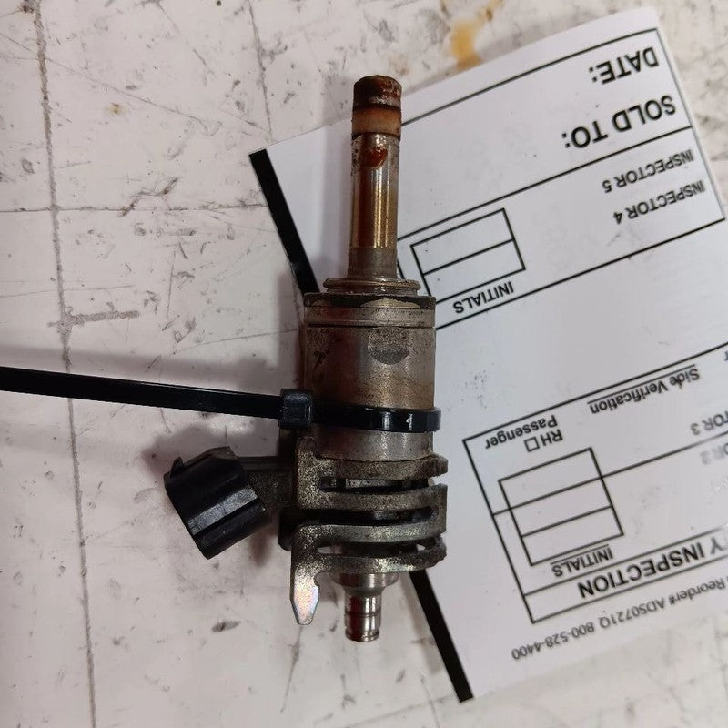 Lower Fuel Injection Injector Fits 13-20 Subaru BRZ OEM