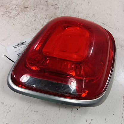 Passenger Tail Light 4 Door X Model Clear Lens Fits 16-17 FIAT 500