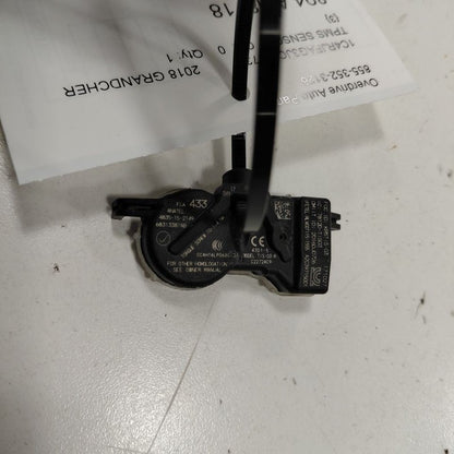 Grand Cherokee TPMS Tire Pressure Monitor System Sensor  2017 2018 201