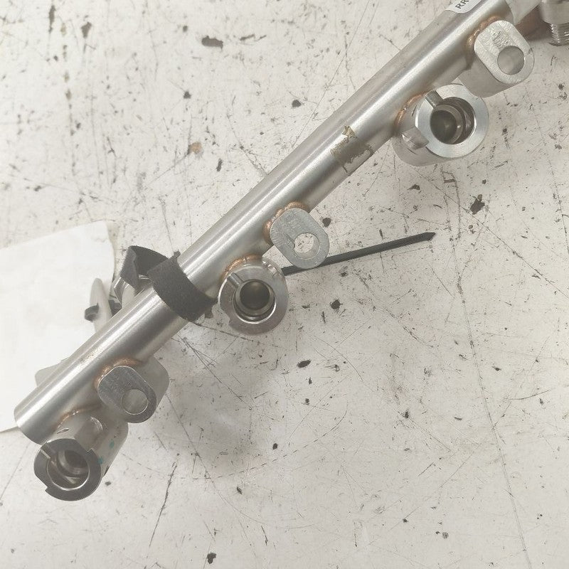 Buick Encore GX Fuel Rail Injection Injector Mount Bar  2022 2023 2024