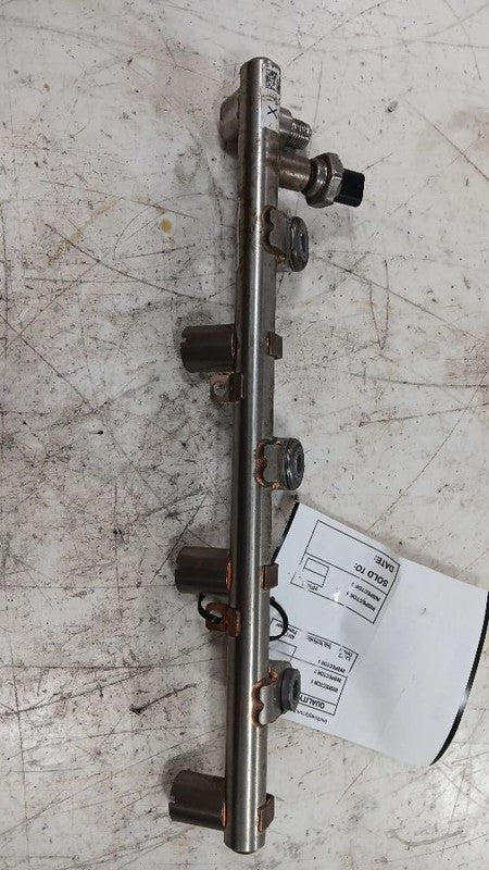 Buick Lacrosse Fuel Rail Injection Injector Mount Bar  2017 2018 2019 
