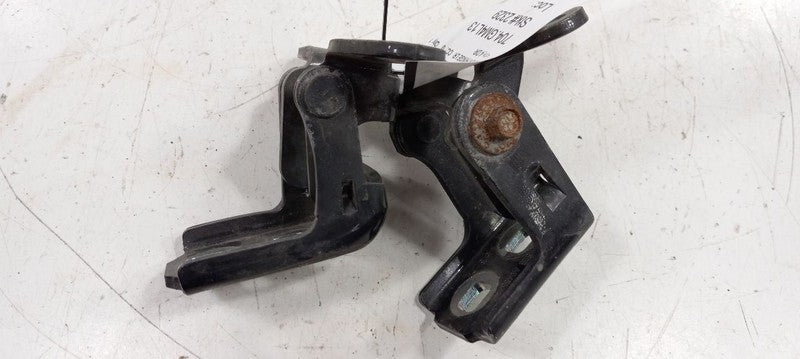 Buick LaCrosse Door Hinge Set Left Rear 2010 2011 2012 2013 2014 2015 