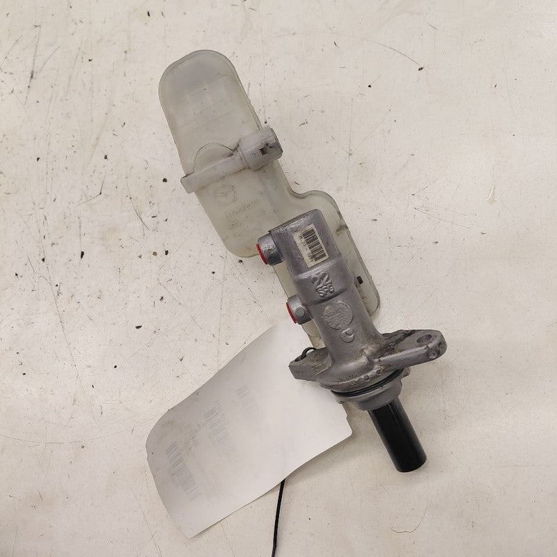 Brake Master Cylinder Fits 14-21 Mazda 6