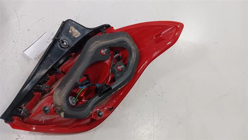 95089716 Driver Left Tail Light Brake Lamp Fits 13-16 Buick Encore