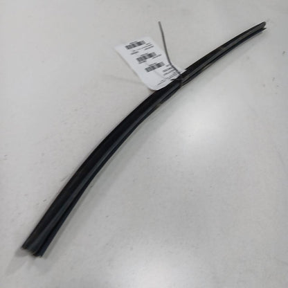 Hyundai Accent Left Front Weather Strip Interior  2017 2016 2015 2014 