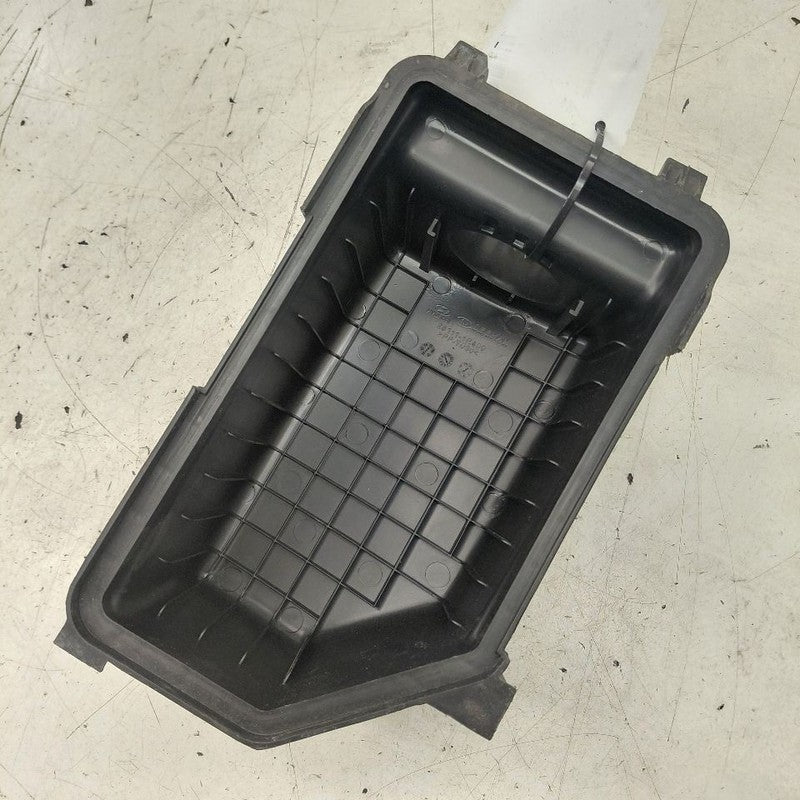 Air Cleaner Filter Box Top Upper Cover Only Fits 12-17 Hyundai Accent