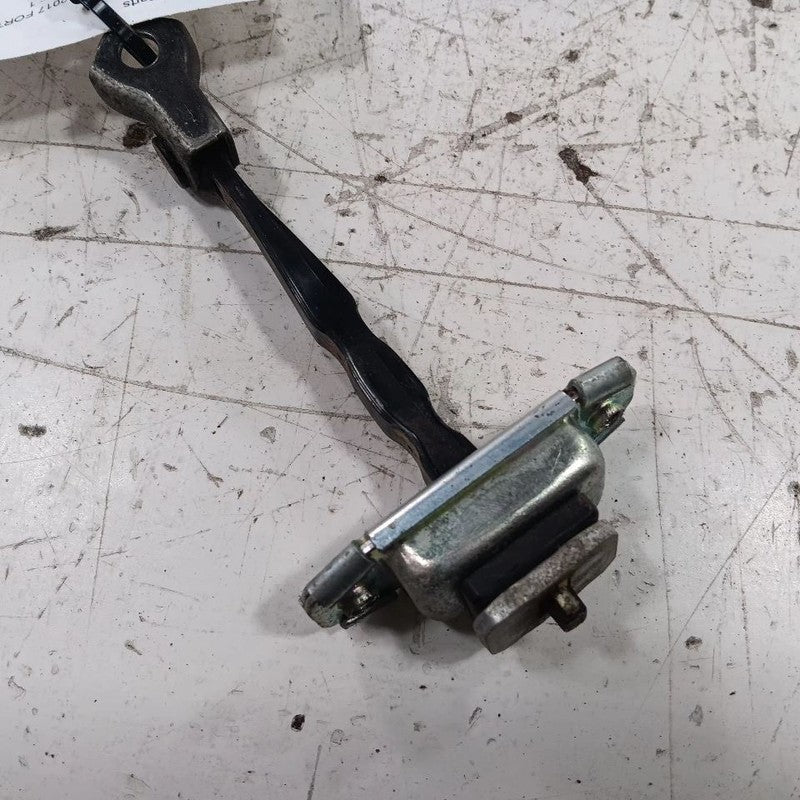 Kia Forte Door Check Right Passenger Front Hinge Stopper Detent  2015 
