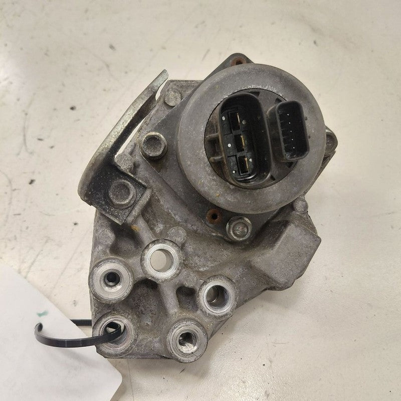 Mitsubishi Outlander   Engine Valve Lift Control {1864A001} 2018 2017 