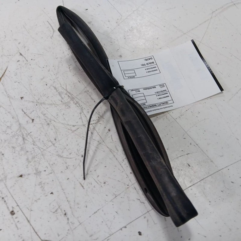 Toyota Rav 4 Cowl Vent Panel Hood Rubber Seal  2015 2016 2017 2018