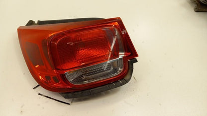 Driver Tail Light VIN 1 4th Digit Limited Ltz Fits 13-16 Chevy Malibu