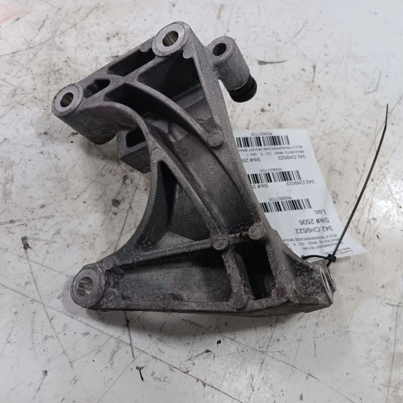Jeep Compass 2.4 Transfer Case Mount Bracket  2018 2019 2020 2021 2022