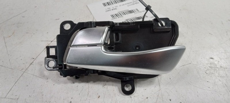 Kia Sorento Door Handle Left Driver Front Interior Inside 2016 2017 2018
