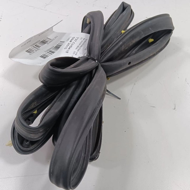 Jeep Compass On Door Seal Rubber Right Passenger Front 2017 2018 2019 