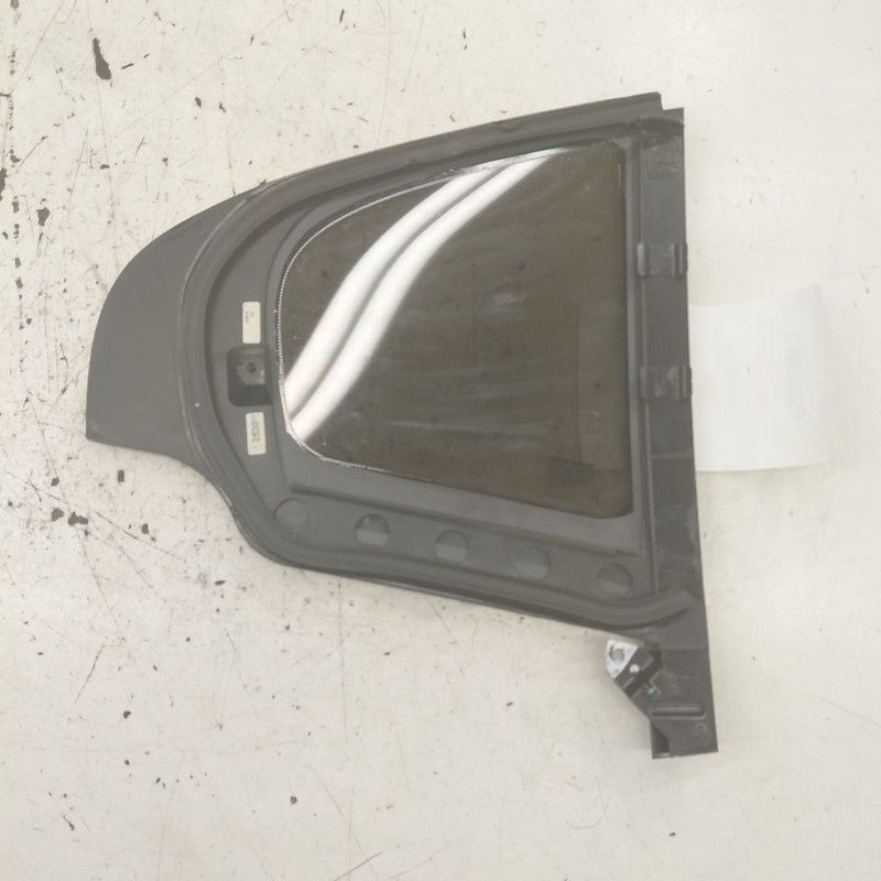 Left Rear Door Vent Glass Window VIN Y 1st Digit SWB Fits 14-18 Volvo 