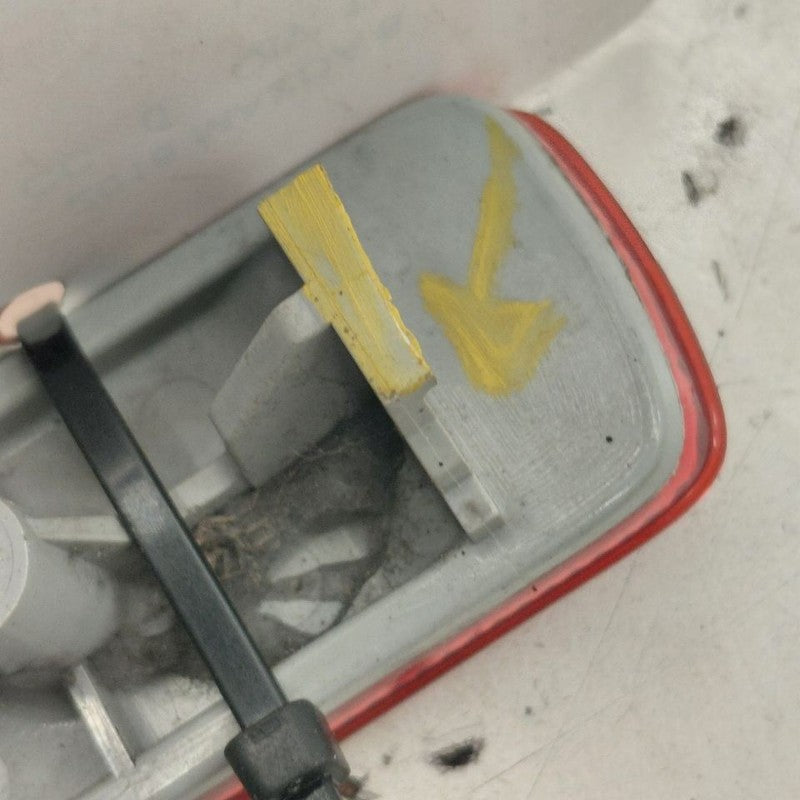 Mazda 6 Passenger Right Rear Side Marker Reflector  2016 2015 2014