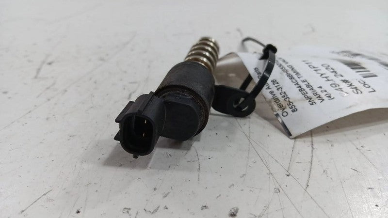 Hyundai Sonata Variable Timing Gear Oil Control Valve Solenoid Cylinder Head 201