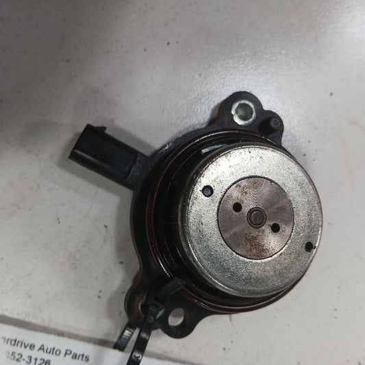 Chevy Trailblazer Variable Timing Oil Control Valve Solenoid Cylinder Head 2021