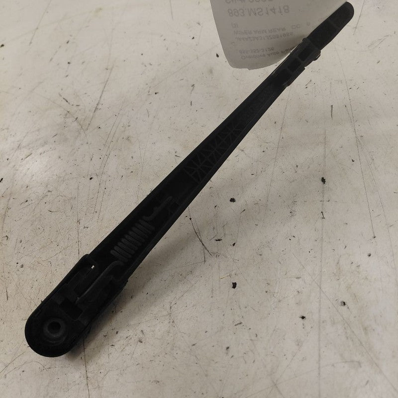 Mitsubishi Outlander   Wiper Arm Rear  2018 2017 2016