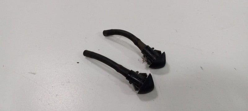 Subaru Legacy Windshield Wiper Washer Fluid Hood Sprayer Nozzles 2012 