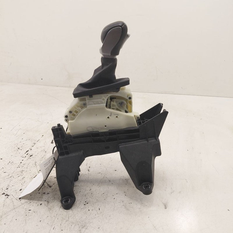 Hyundai Santa Fe Transmission Gear Shifter  2019 2020