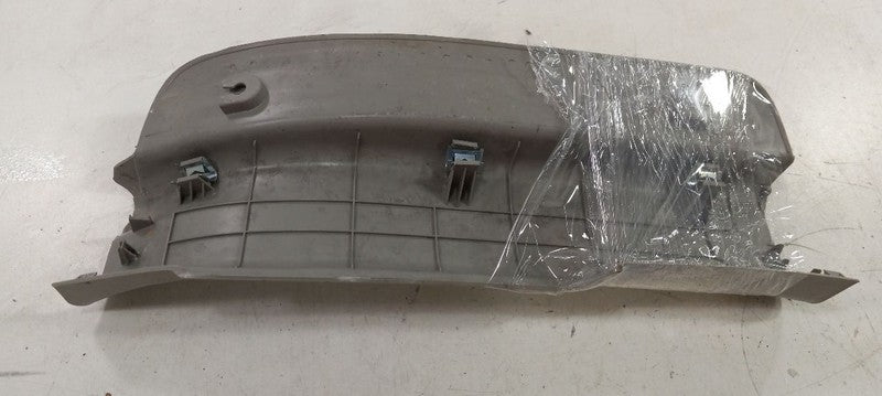 Saturn Vue Sill Trim Plate Door Jam Threshold Right Passenger Rear 200