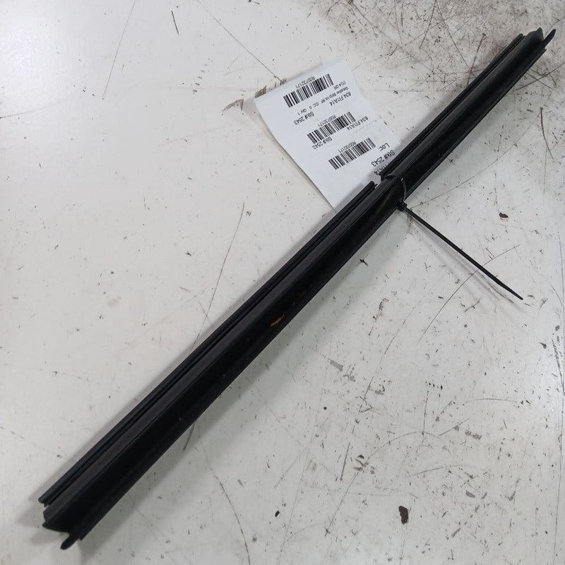 Fiat 500 Right Front Weather Strip Interior  2014 2015 2016 OEM