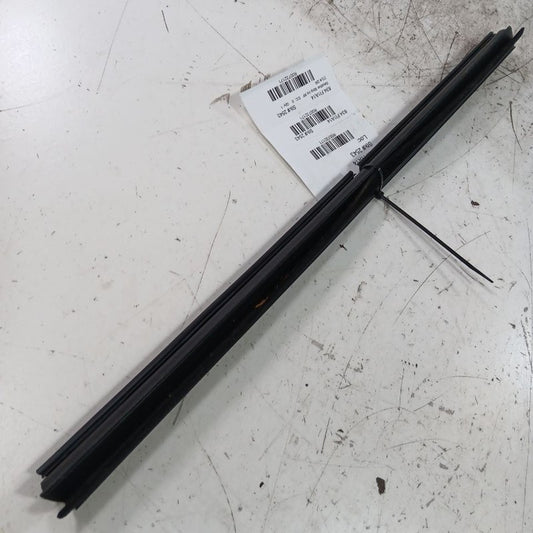 Fiat 500 Right Front Weather Strip Interior  2014 2015 2016 OEM