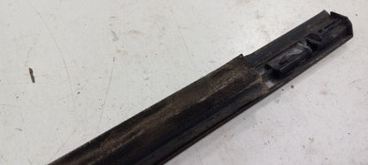 Hyundai Accent Door Glass Window Weather Strip Trim Front Right Passen