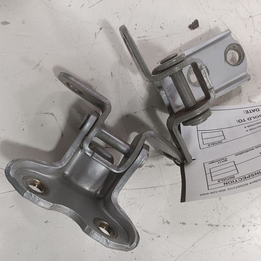 Toyota Corolla Door Hinge Set Right Rear Passenger  2019 2018 2017