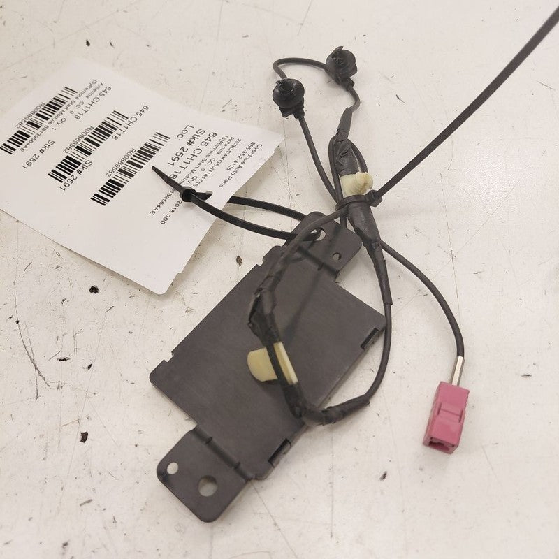 Chrysler 300 Remote Start Antenna Module {68139564AE} 2017 2018 2019