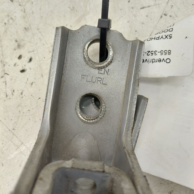Kia Sorento Door Hinge Set Right Front Passenger  2018 2017 2016