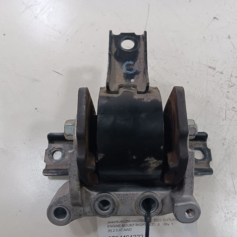 Outlander Sport 2.0 Engine Motor Mount Right Passenger  2022 2023 2024