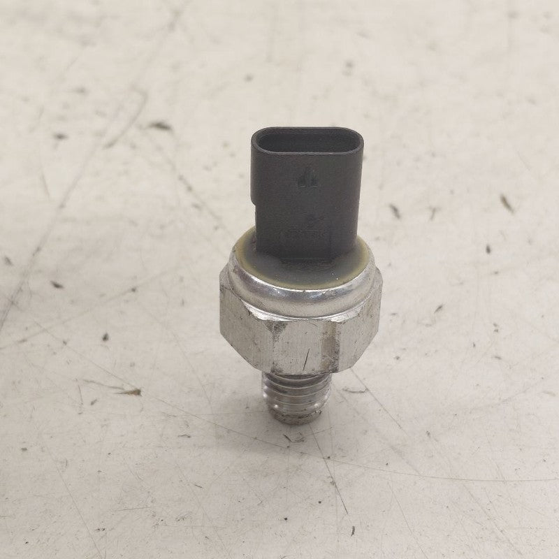 Chevy Volt Oil Pressure Sensor {12637356} 1.5 2016 2017 2018 2019